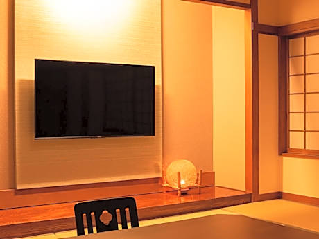 Japanese Room with Open-Air Bath