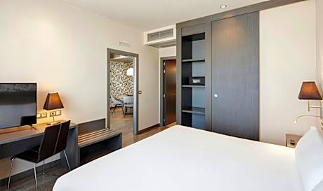 Double or Twin Room with Extra Bed