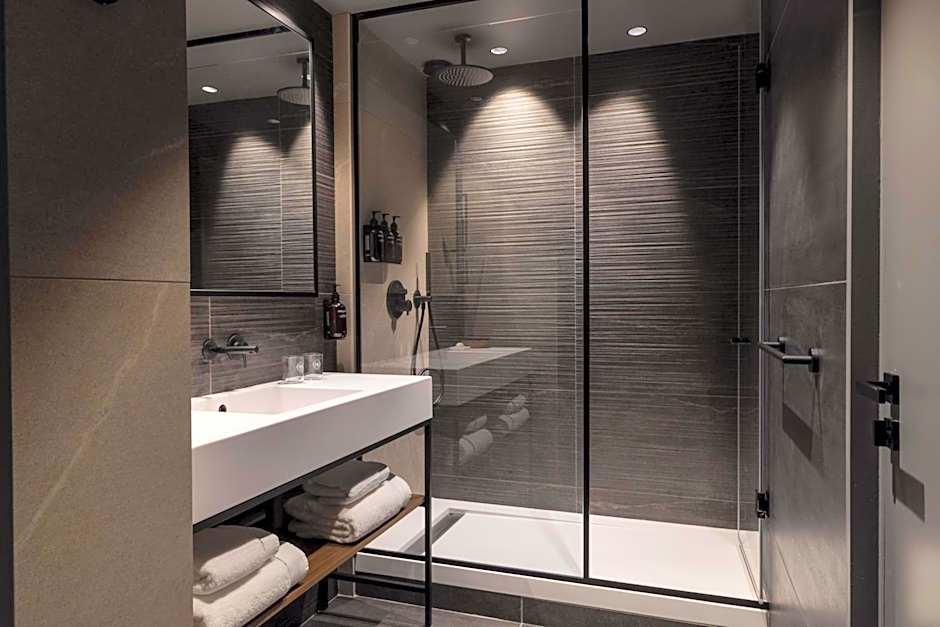 Victoria Palace Hotel