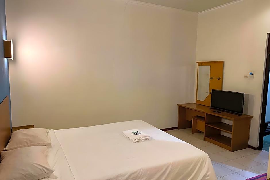 Hotel Lestari Near Lippo Plaza Mall Jember