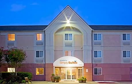 Sonesta Simply Suites Houston W Beltway