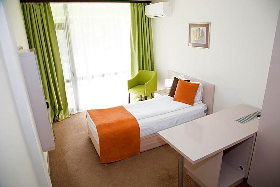 Hotel-Clinic Dr. Gechevi