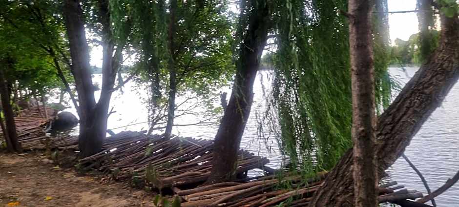 Emufuleni river logde