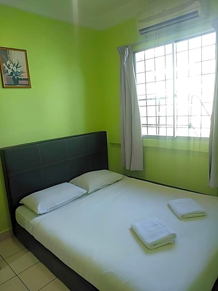 Borneo Gaya Lodge