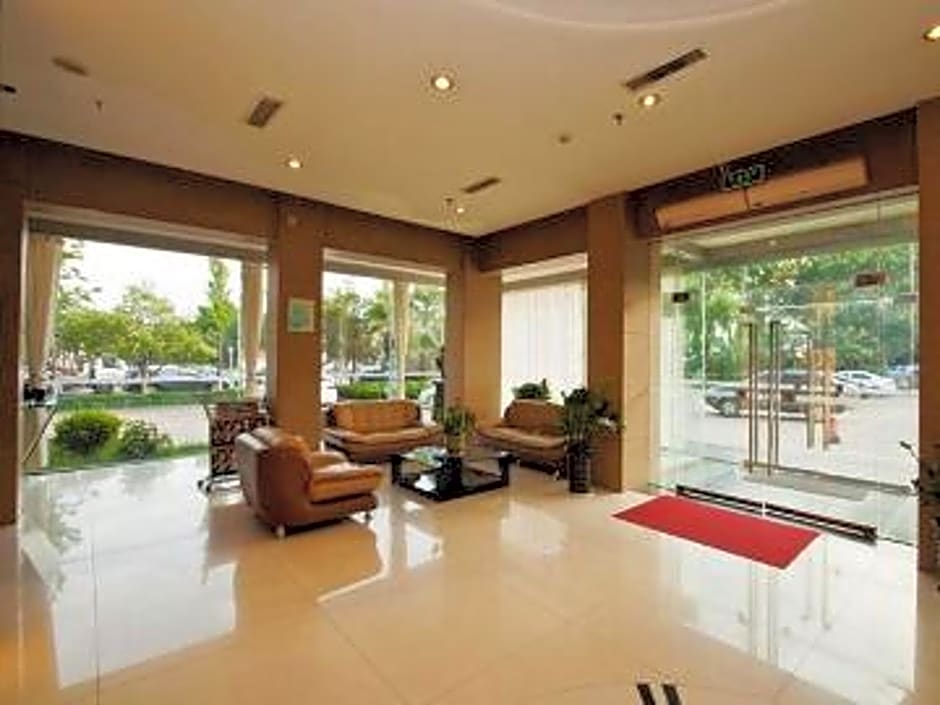 Jinjiang Inn Linyi Train Station Branch