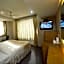 Hotel Lee International