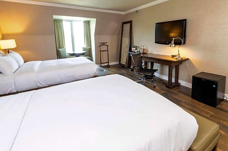 Chateau Cartier Hotel & Resort, an Ascend Collection Resort