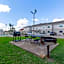 Studio 6 Bay City TX