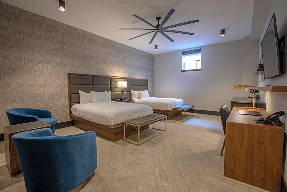 The Bee Hotel, Danville