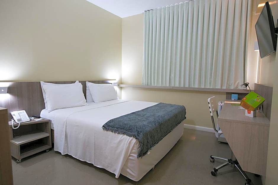 Slim Cuiabá Aeroporto by Slaviero Hotéis