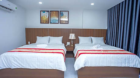 Queen Room with Two Queen Beds