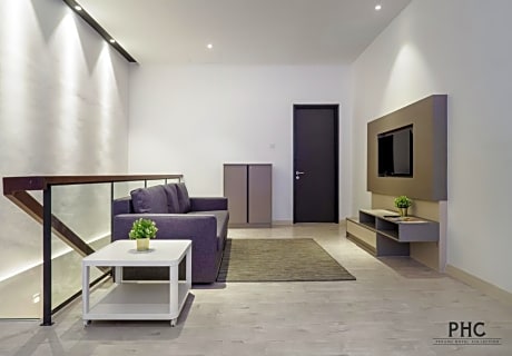 Standard Two-Bedroom Suite @ Hutton Suite