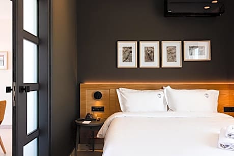 Premium Suite Sea View with Outdoor Jetted Tub