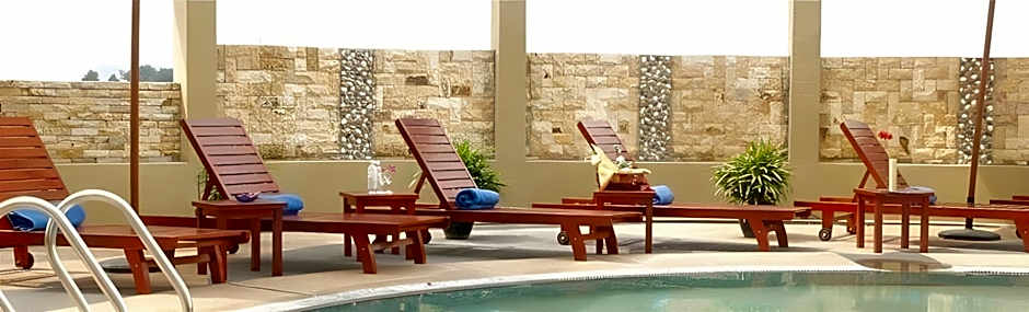 Oriental Crystal Hotel