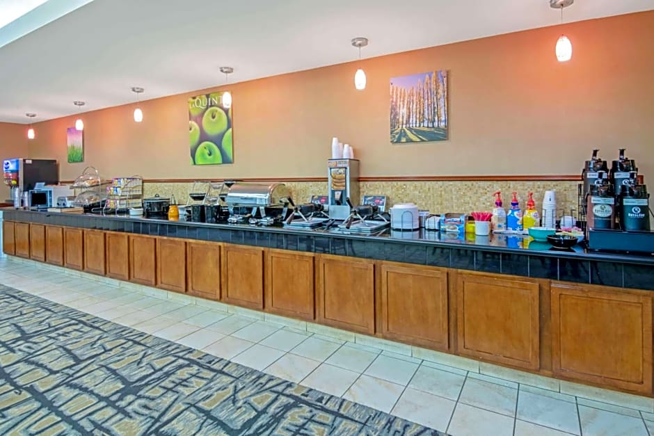 La Quinta Inn & Suites by Wyndham Lawton / Fort Sill