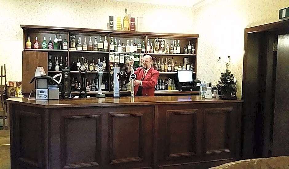 The Royal Hotel Tain