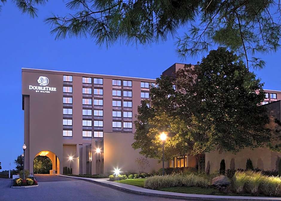 DoubleTree By Hilton Hotel Boston North Shore