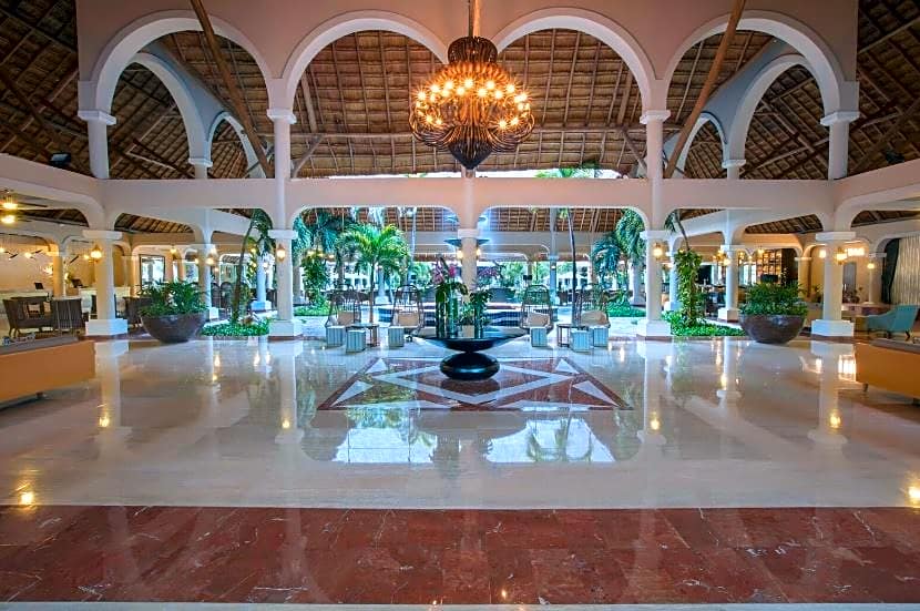 Grand Palladium Colonial Resort & Spa-All Inclusive