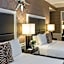 Empire Hotel