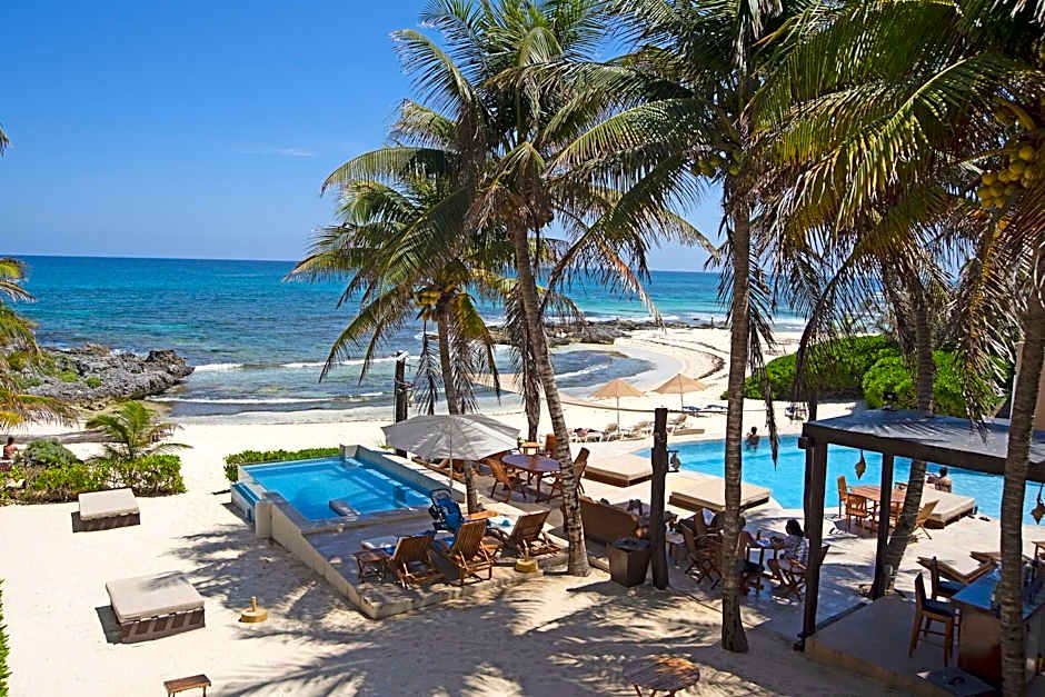 Hotel Playa La Media Luna, Isla Mujeres