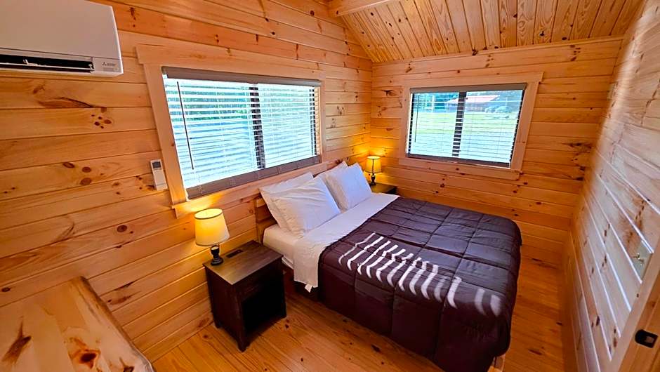Abbot Trailside Lodging
