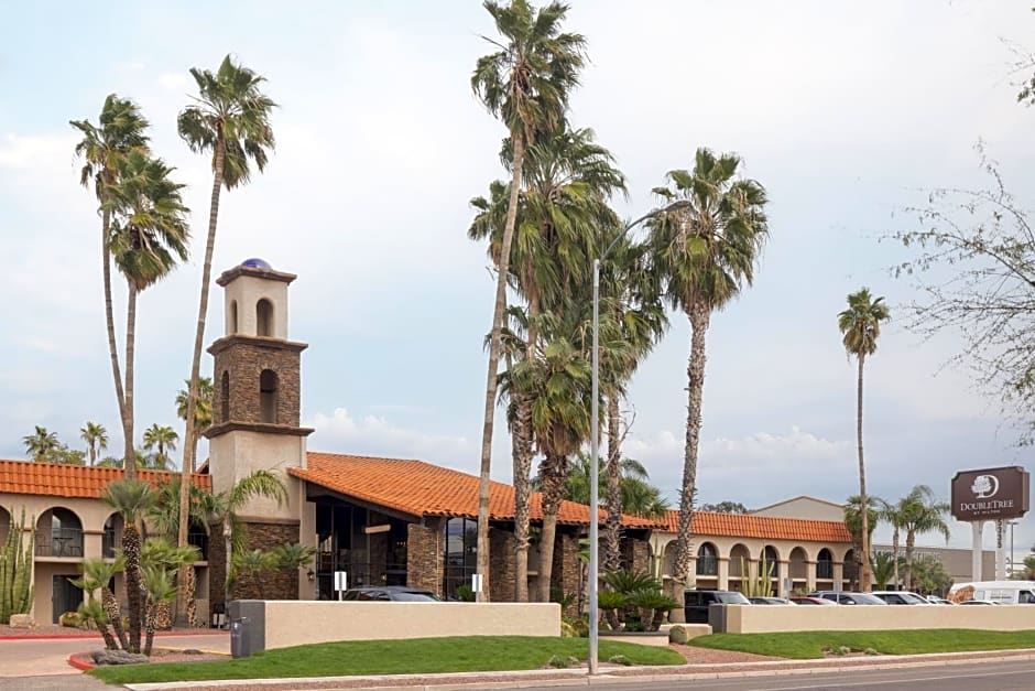 DoubleTree Suites by Hilton Tucson-Williams Center
