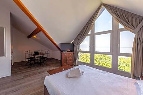 Zenitude Evian Les Terrasses du Lac, an Ascend Collection Hotel