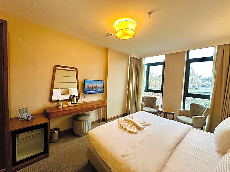 Istanbul Midpoint Hotel