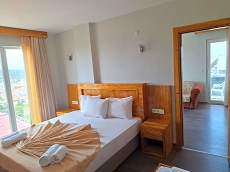My Solmaz Hotel