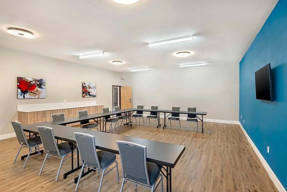 Best Western Plus Executive Residency Carlsbad Hotel