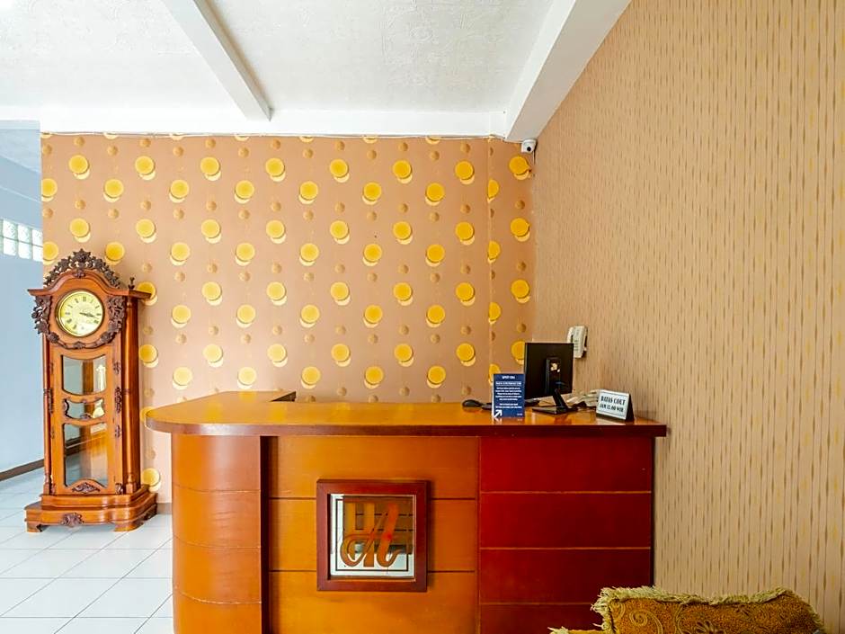 OYO 2395 Hotel Aden 2 Syariah