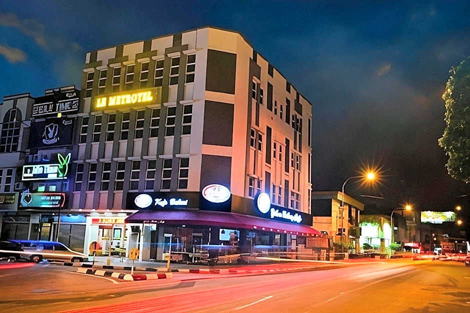 Le Metrotel