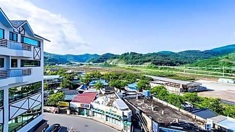 BENIKEA Cheongdo Yongam Oncheon