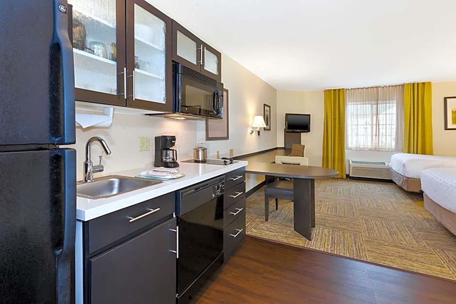 Candlewood Suites Polaris By IHG