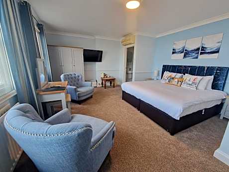 King Suite with Sea View