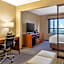 Comfort Inn & Suites Logan International Airport