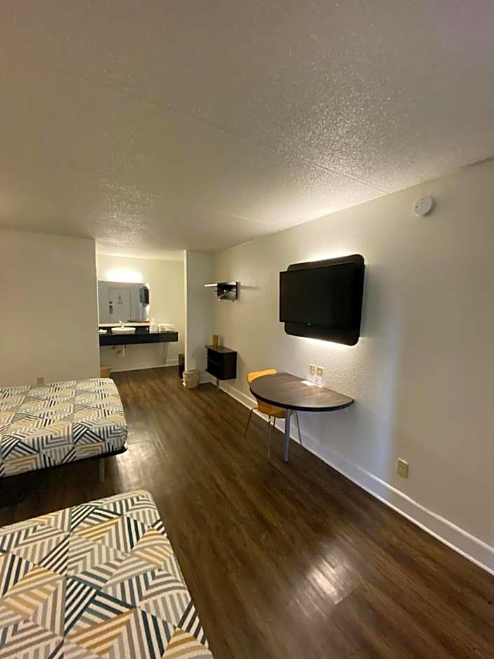 Motel 6 Manchester, TN