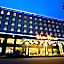 Van Phat Riverside Hotel