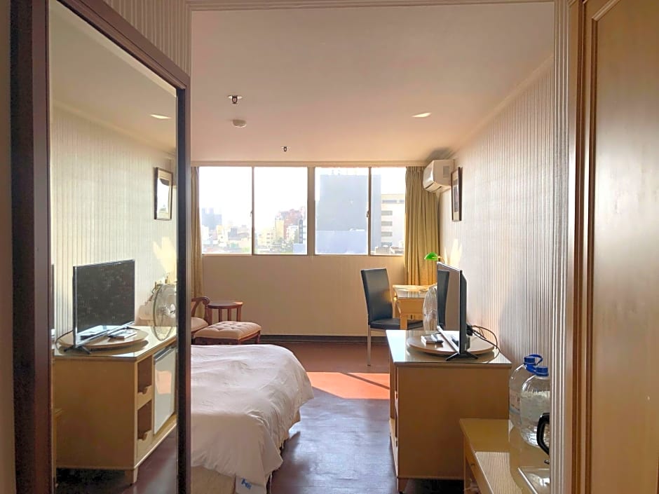 Hermes Hotel