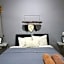 Cozy stay near 5th Ave and beach