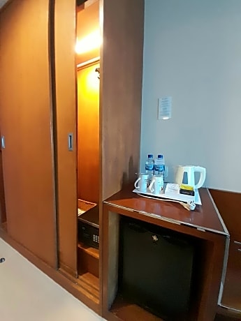 Grand Deluxe Twin Room