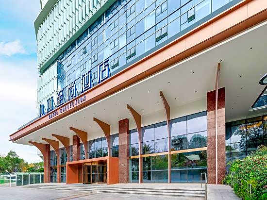 Yizhishang Hotel (Ningbo Old Bund Sanjiangkou River View Branch)