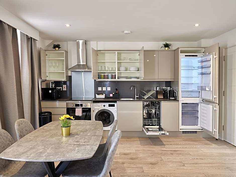 Hampton Suites Serviced Apartments