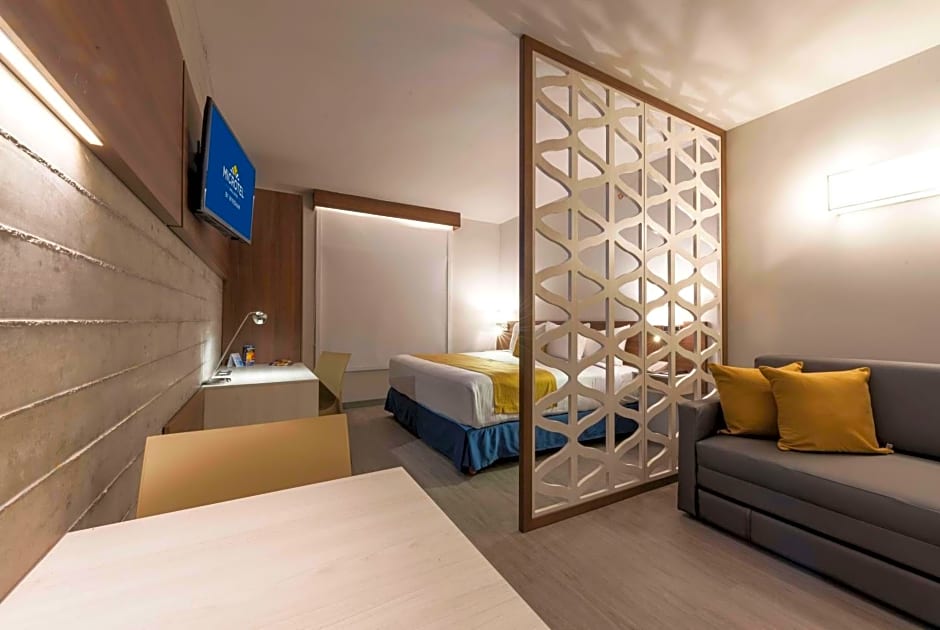 Microtel Inn & Suites by Wyndham Guadalajara Sur