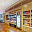 The Cincinnatian Hotel, Curio Collection by Hilton