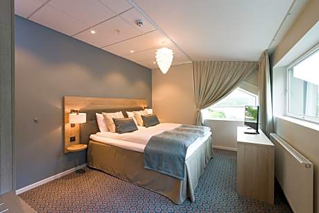 Suite with River View