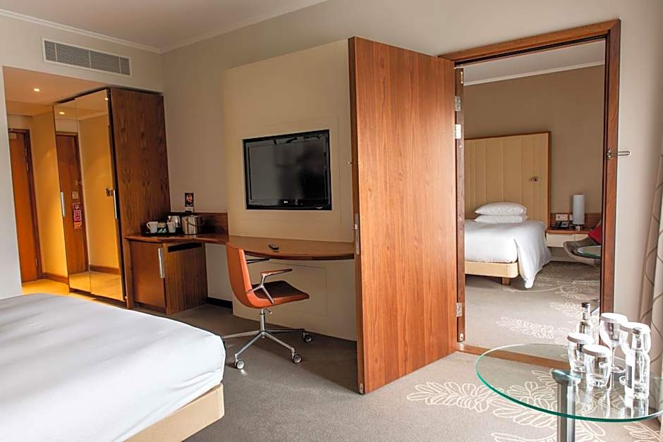 Hilton London Heathrow Airport Terminal 5