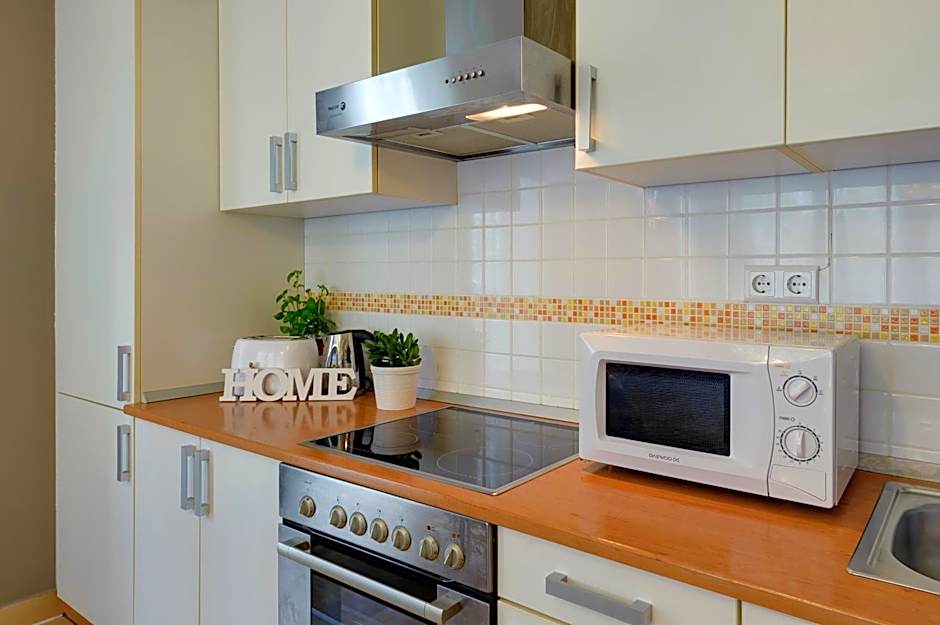 Central Passage Apartments by Vagabond Downtown