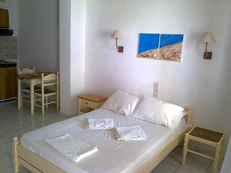 Aeolos Hotel Apartments