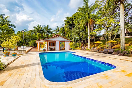 OYO Pousada e Hotel Putini